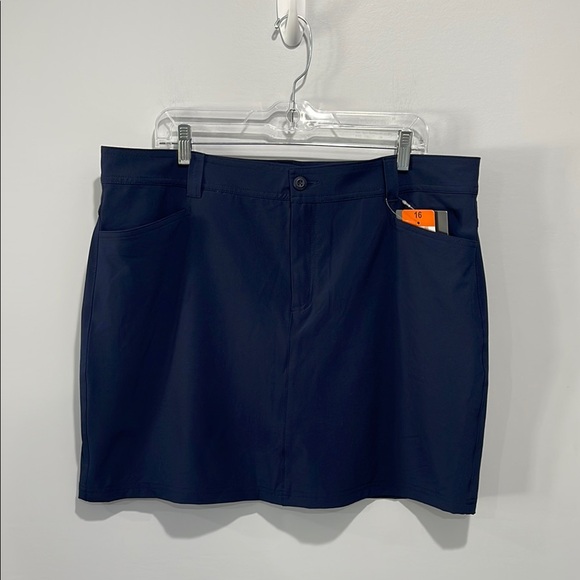 Eddie Bauer Adventurer 2.0 skort size 16 women’s navy blue color NEW - Picture 1 of 13